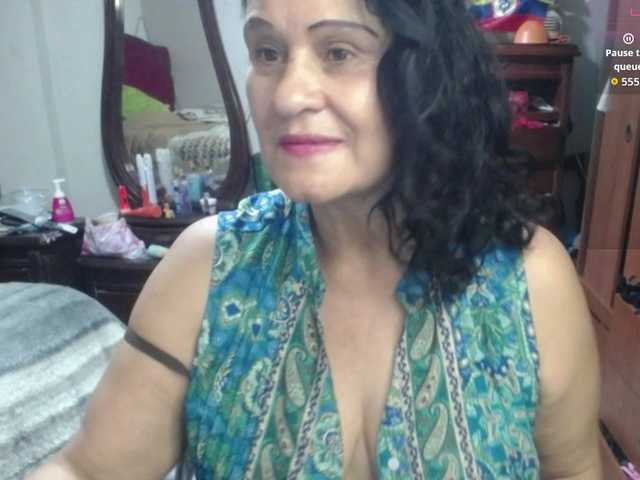 jazmin-mature