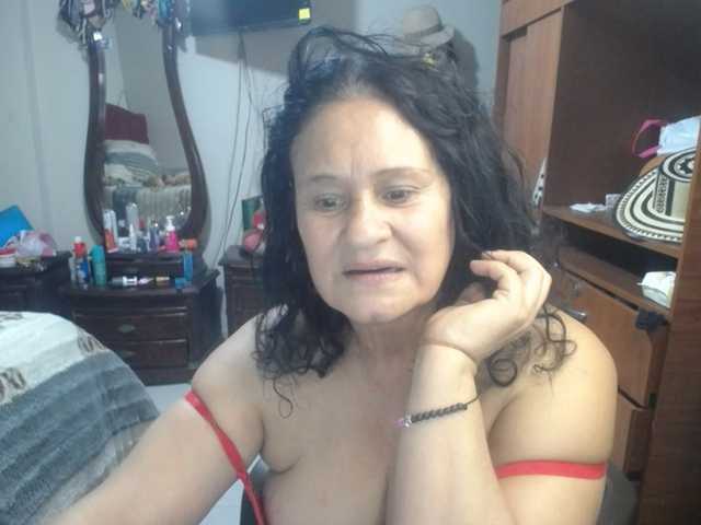 jazmin-mature