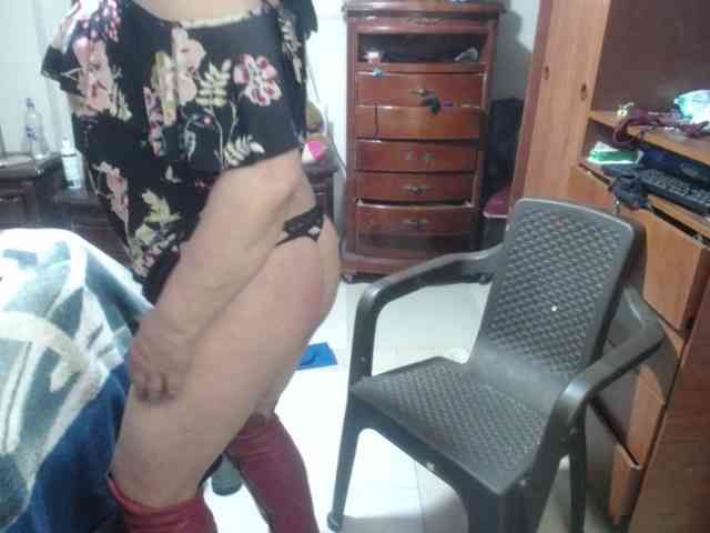 jazmin-mature webcam