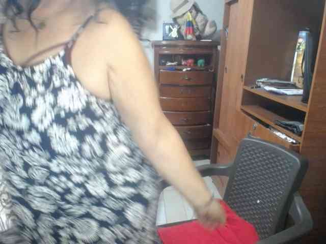 jazmin-mature