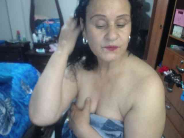 jazmin-mature webcam