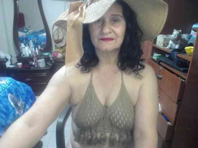 jazmin-mature webcam