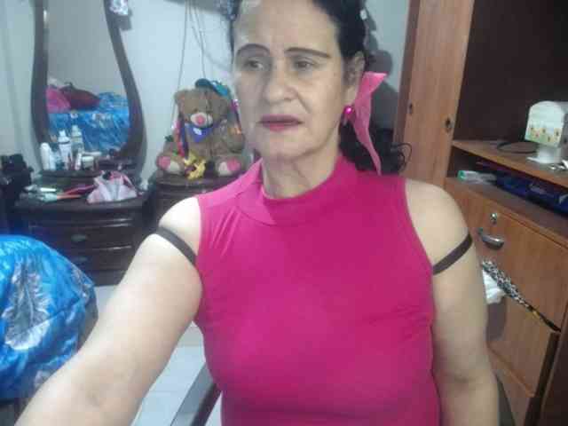 jazmin-mature webcam