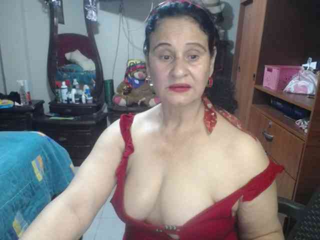 jazmin-mature webcam