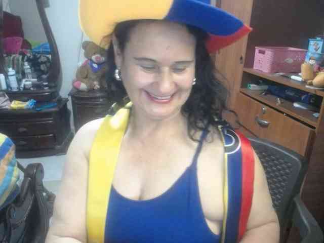 jazmin-mature jazmin-mature