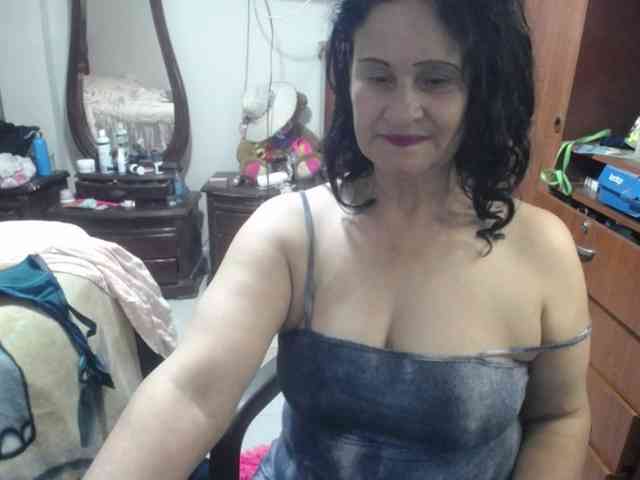 jazmin-mature Live Webcam on BongaCams