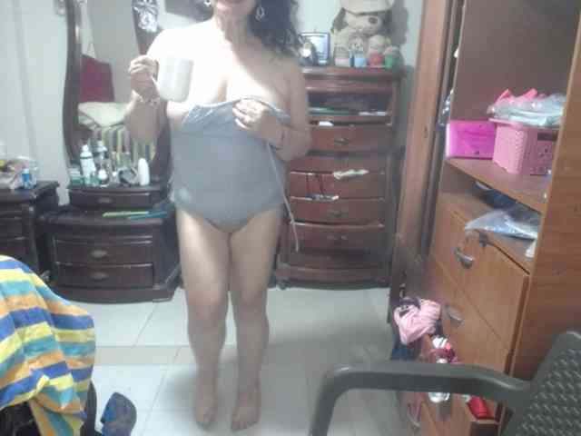 jazmin-mature webcam