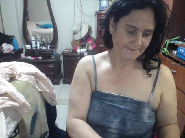 jazmin-mature webcam