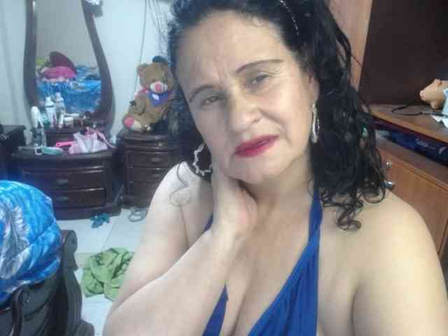 jazmin-mature webcam