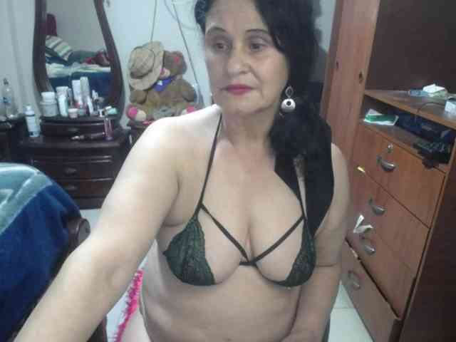 jazmin-mature webcam