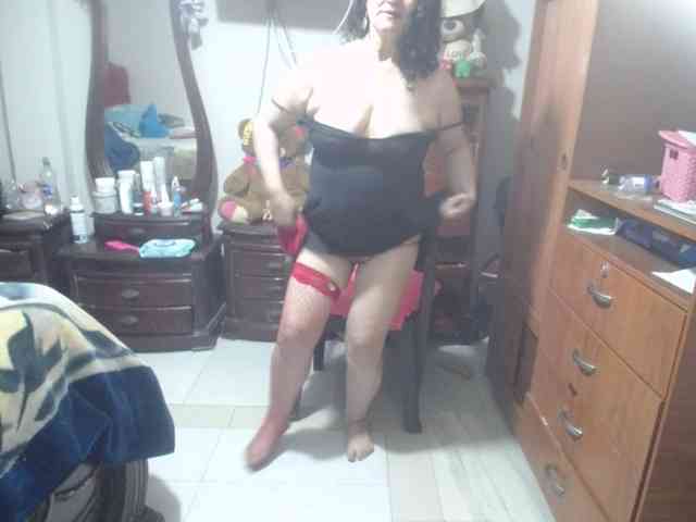 jazmin-mature webcam