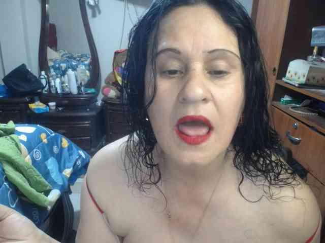 jazmin-mature webcam