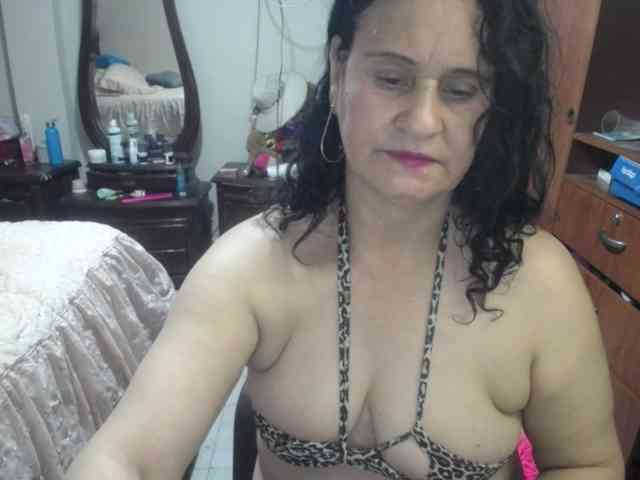 jazmin-mature webcam