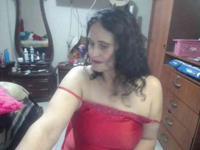 jazmin-mature webcam