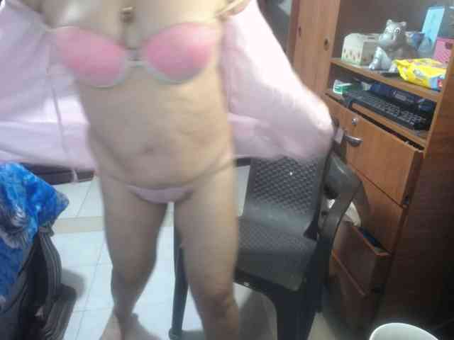 jazmin-mature webcam
