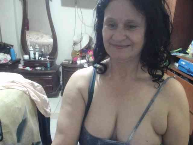 jazmin-mature webcam