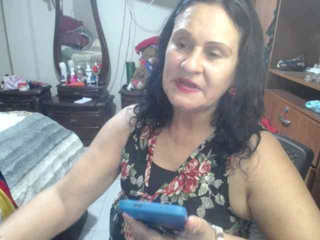 jazmin-mature webcam
