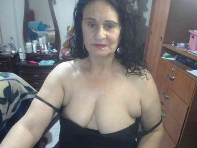jazmin-mature webcam
