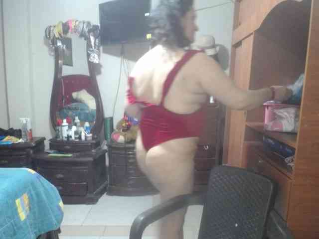 jazmin-mature webcam