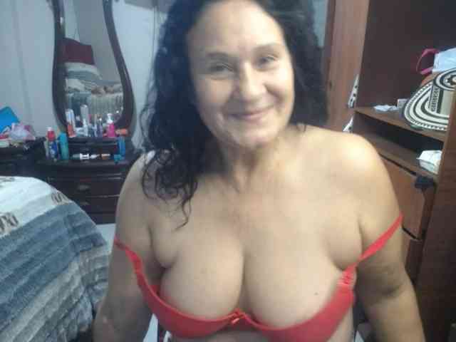 jazmin-mature webcam