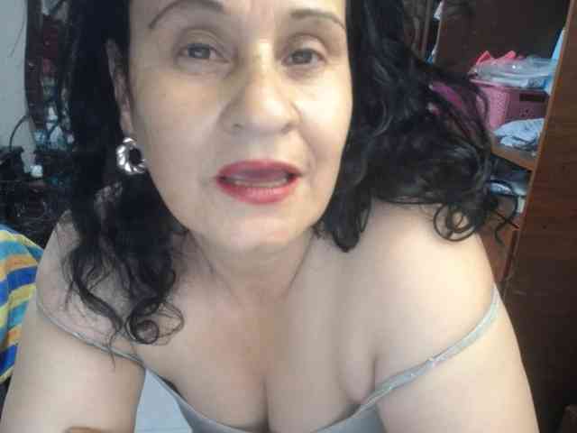 jazmin-mature jazmin-mature