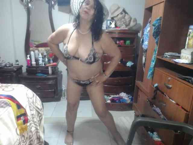 jazmin-mature webcam