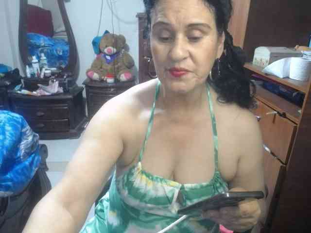 jazmin-mature jazmin-mature