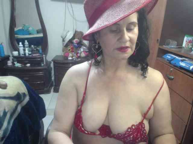 jazmin-mature webcam