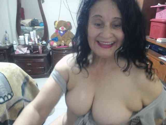 jazmin-mature webcam