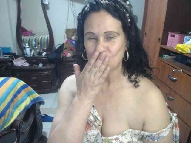 jazmin-mature webcam