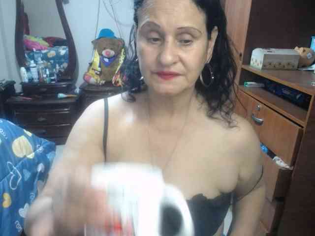 jazmin-mature webcam
