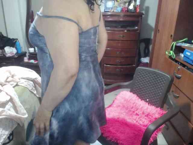 jazmin-mature webcam