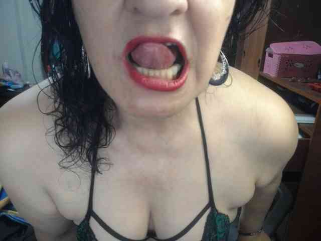 jazmin-mature webcam