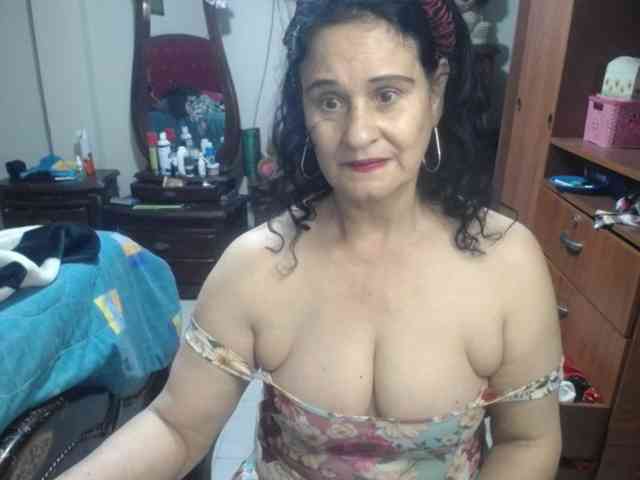 jazmin-mature jazmin-mature