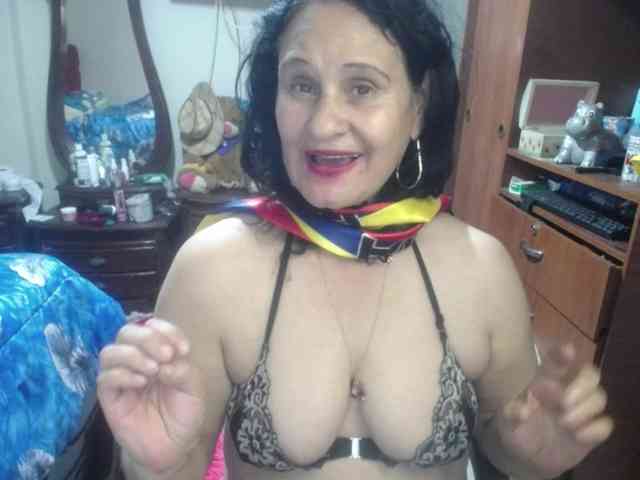 jazmin-mature webcam