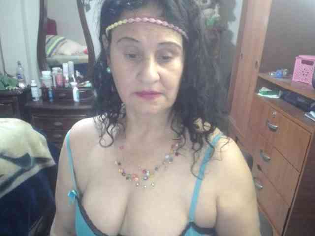 jazmin-mature webcam