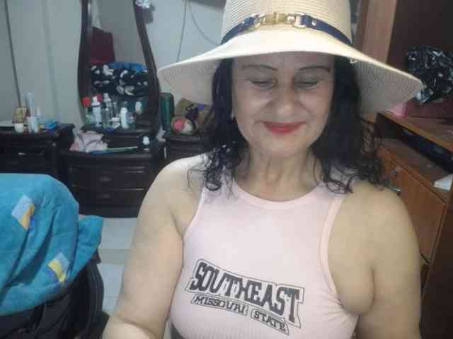 jazmin-mature webcam
