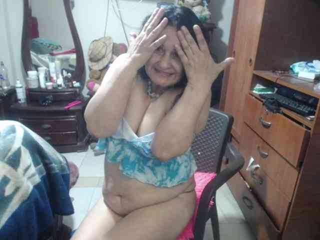 jazmin-mature webcam