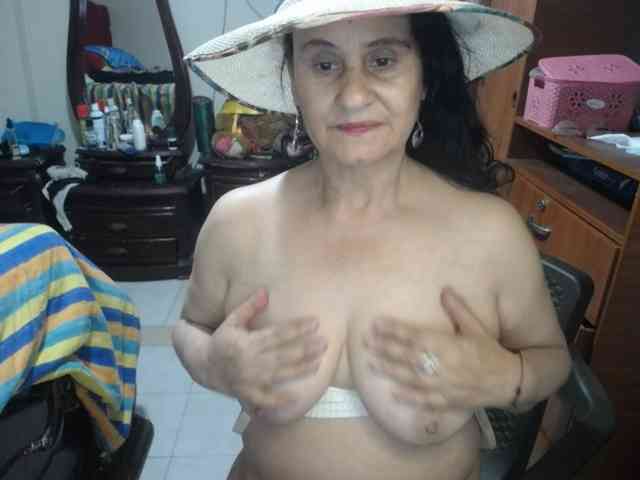jazmin-mature webcam