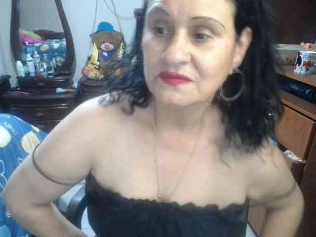 jazmin-mature webcam