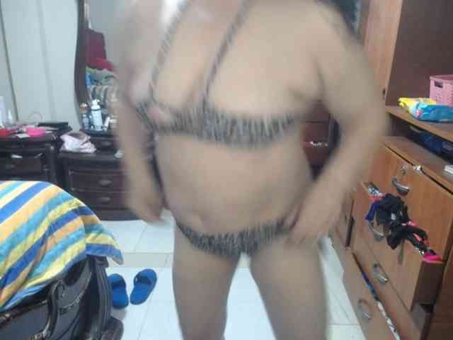 jazmin-mature webcam