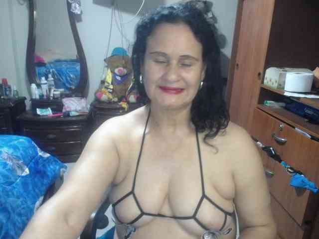 jazmin-mature webcam