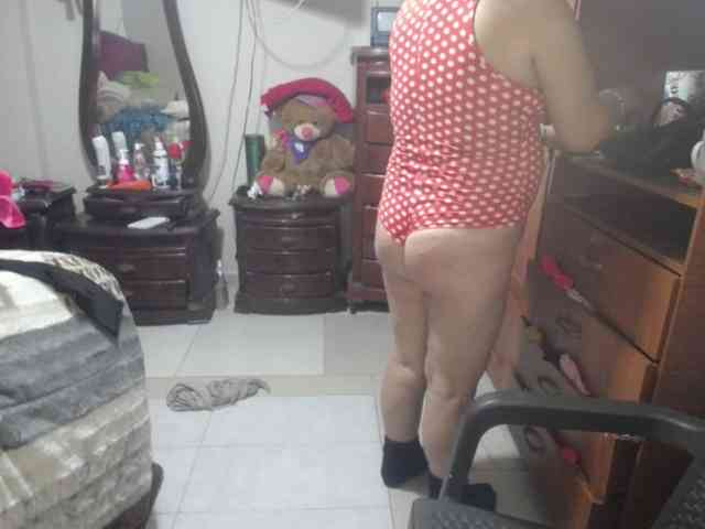 jazmin-mature webcam