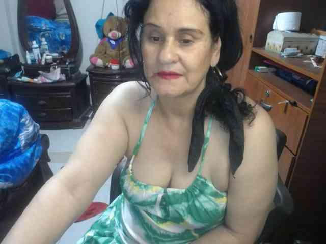jazmin-mature jazmin-mature