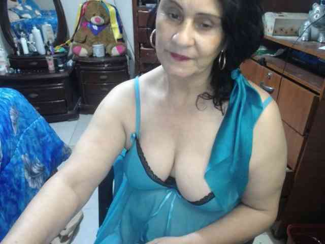 jazmin-mature webcam