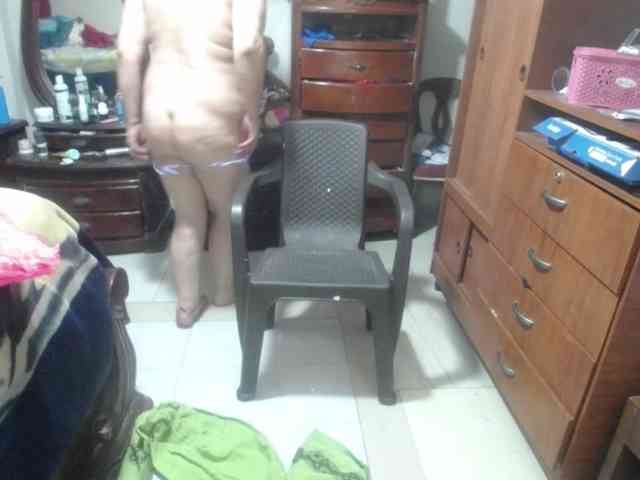 jazmin-mature webcam