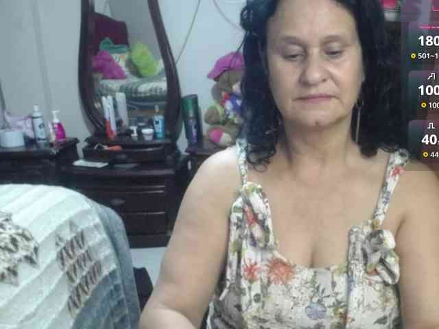 jazmin-mature webcam