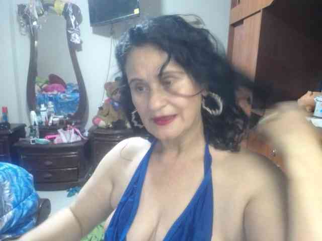 jazmin-mature webcam