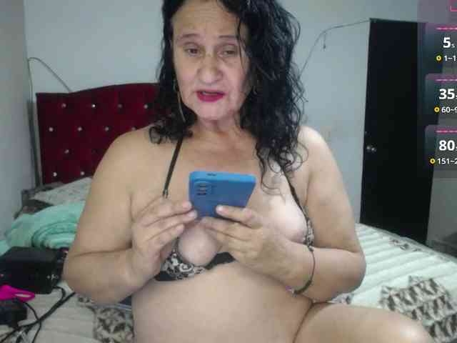 jazmin-mature webcam