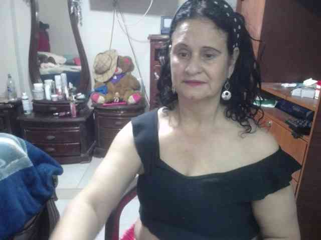 jazmin-mature webcam